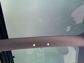 TESLA MODEL 3 Model 3 Standard Range + 4dr