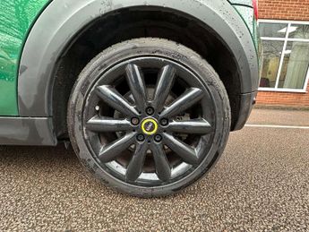 MINI HATCH Cooper S Electric Level 2 3dr