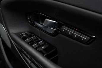 Land Rover Range Rover Evoque 2.0 Range Rover Evoque HSE Dynamic TD4 Auto 4WD 5dr