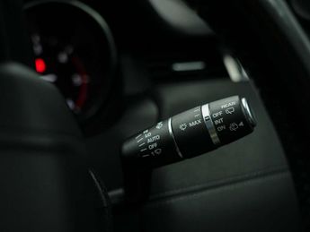 Land Rover Range Rover Evoque 2.0 Range Rover Evoque HSE Dynamic TD4 Auto 4WD 5dr