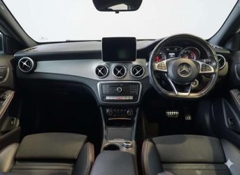 MERCEDES-BENZ GLA 1.6 GLA 180 AMG Line Edition Auto 5dr