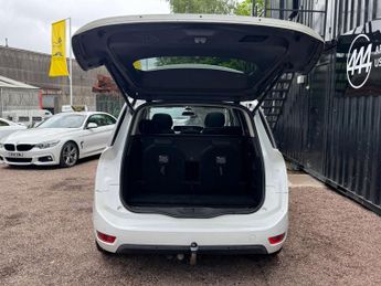 CITROEN C4 PICASSO 1.6 C4 Grand Picasso Exclusive+ Air e-HDi Semi-Auto 5dr