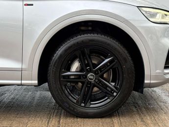 Audi Q5 2.0 Q5 S Line TFSI Quattro Semi-Auto 4WD 5dr