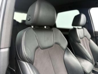 Audi Q5 2.0 Q5 S Line TFSI Quattro Semi-Auto 4WD 5dr