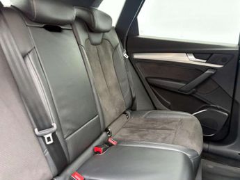 Audi Q5 2.0 Q5 S Line TFSI Quattro Semi-Auto 4WD 5dr