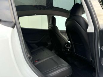 TESLA MODEL Y Model Y Long Range AWD 4WD 5dr