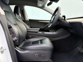 TESLA MODEL Y Model Y Long Range AWD 4WD 5dr