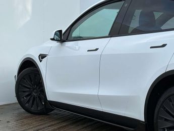 TESLA MODEL Y Model Y Long Range AWD 4WD 5dr