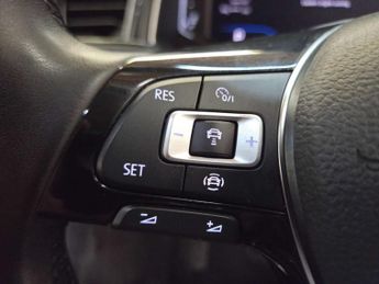 Volkswagen T-ROC 2.0 T-Roc SEL TSi 4Motion Semi-Auto 4WD 5dr