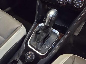 Volkswagen T-ROC 2.0 T-Roc SEL TSi 4Motion Semi-Auto 4WD 5dr