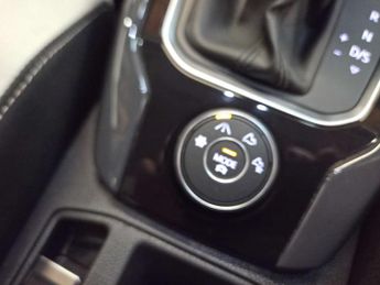 Volkswagen T-ROC 2.0 T-Roc SEL TSi 4Motion Semi-Auto 4WD 5dr