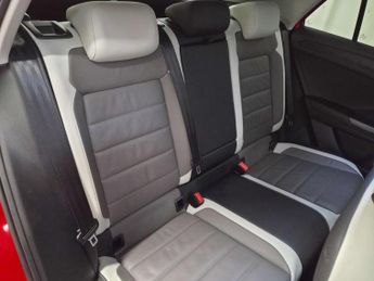 Volkswagen T-ROC 2.0 T-Roc SEL TSi 4Motion Semi-Auto 4WD 5dr