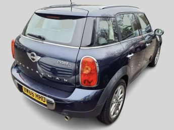 MINI COUNTRYMAN 2.0 Countryman Cooper D Auto 5dr