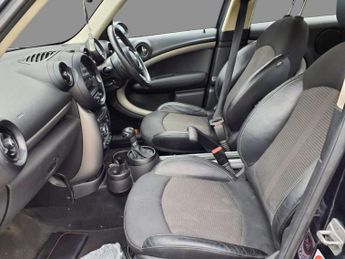 MINI COUNTRYMAN 2.0 Countryman Cooper D Auto 5dr