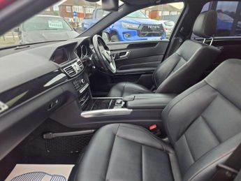 MERCEDES-BENZ E-CLASS 2.1 E250 AMG Night Edition Premium CDi Auto 4dr