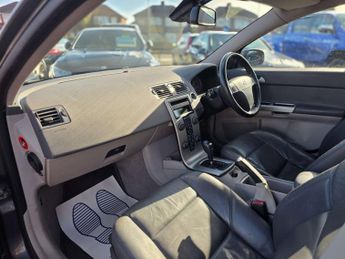 VOLVO V50 2.4 V50 D5 SE Sport Auto 5dr