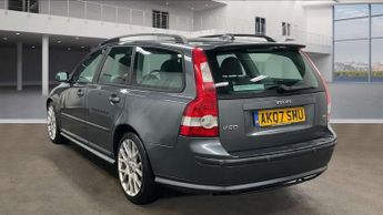 VOLVO V50 2.4 V50 D5 SE Sport Auto 5dr