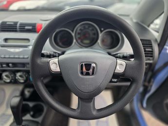 HONDA JAZZ 1.3 Jazz SE CVT 5dr