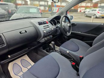 HONDA JAZZ 1.3 Jazz SE CVT 5dr