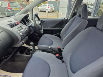 HONDA JAZZ 1.3 Jazz SE CVT 5dr