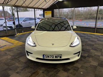 TESLA MODEL 3 Model 3 Standard Range + 4dr
