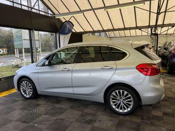 BMW 2 SERIES 2.0 218D Luxury Auto 5dr