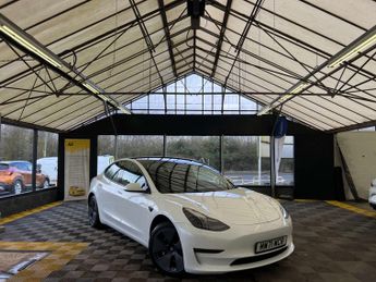 TESLA MODEL 3 Model 3 Long Range AWD 4WD 4dr