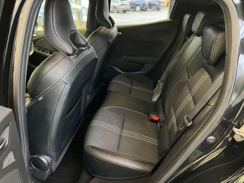 RENAULT CLIO 1.6 Clio E-Tech Engineered HEV A 5dr