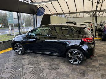 RENAULT CLIO 1.6 Clio E-Tech Engineered HEV A 5dr