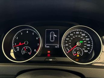 VOLKSWAGEN GOLF 1.5 Golf GT TSi Evo Semi-Auto 5dr