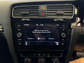 VOLKSWAGEN GOLF 1.5 Golf GT TSi Evo Semi-Auto 5dr