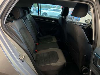 VOLKSWAGEN GOLF 1.5 Golf GT TSi Evo Semi-Auto 5dr