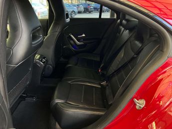 MERCEDES-BENZ CLA 1.3 CLA 200 AMG Line Executive A 4dr