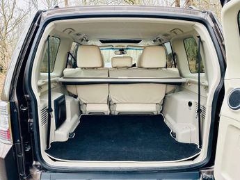 MITSUBISHI SHOGUN 3.2 Shogun SG5 DI-D LWB Auto 4WD 5dr