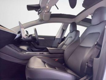 TESLA MODEL 3 Model 3 RWD 4dr