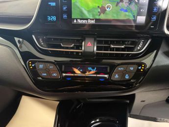 TOYOTA C-HR 1.8 C-HR Excel HEV CVT 5dr