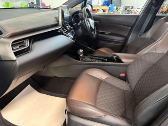 TOYOTA C-HR 1.8 C-HR Excel HEV CVT 5dr
