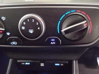 HYUNDAI BAYON 1.0 Bayon SE Connect TGDi MHEV Auto 5dr