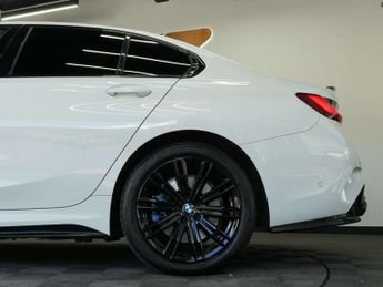 BMW 3 Series 2.0 330E M Sport Auto 4dr