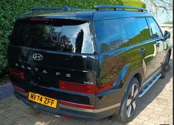 Hyundai SANTA FE 1.6 Santa Fe Ultimate HEV Auto 4WD 5dr