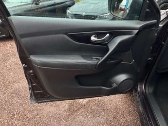 NISSAN QASHQAI 1.6 Qashqai Tekna DiG-T 5dr