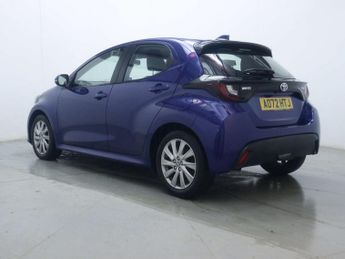 TOYOTA YARIS 1.5 Yaris Icon HEV CVT 5dr