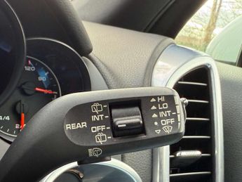 Porsche CAYENNE 3.0 Cayenne V6 D Tiptronic S 4WD 5dr