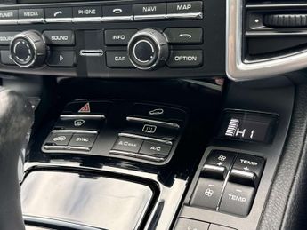 Porsche CAYENNE 3.0 Cayenne V6 D Tiptronic S 4WD 5dr