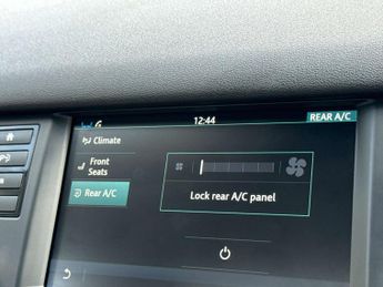 Land Rover DISCOVERY SPORT 2.0 Discovery Sport Luxury HSE TD4 Auto 4WD 5dr