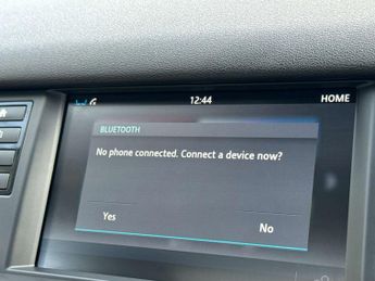 Land Rover DISCOVERY SPORT 2.0 Discovery Sport Luxury HSE TD4 Auto 4WD 5dr