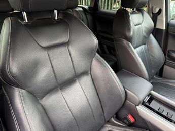 Land Rover RANGE ROVER EVOQUE 2.0 Range Rover Evoque SE Tech TD4 Auto 4WD 5dr