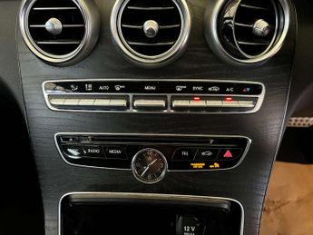 MERCEDES-BENZ C-CLASS 1.6 C200 D AMG Line Auto 4dr