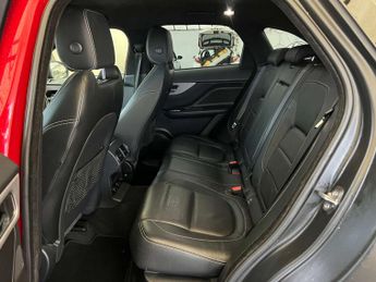 JAGUAR F-PACE 2.0 F-Pace R-Sport AWD D Auto 4WD 5dr