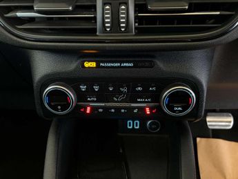 FORD KUGA 1.5 Kuga ST-Line X Edition EcoBlue Auto 5dr